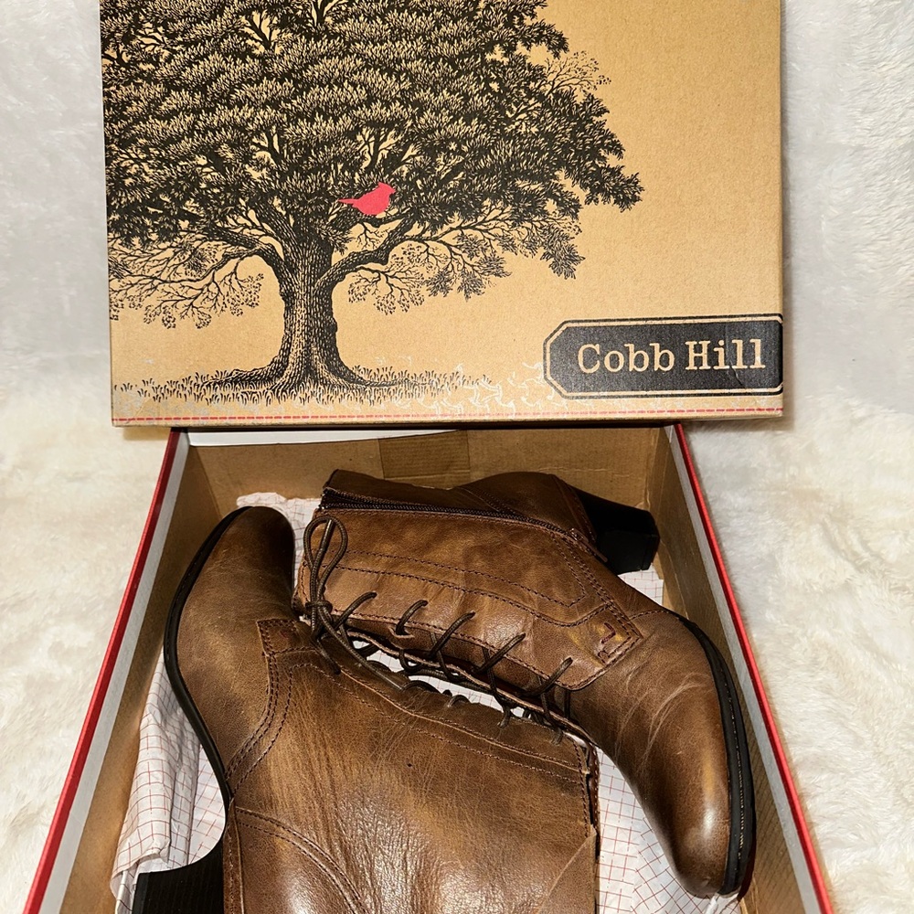 Cobb Hill Brown Leather Ankle Boots